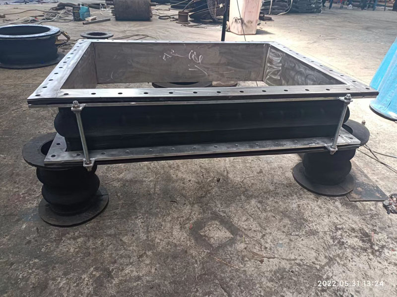 Што е правоаголно гумено поврзување со вентилатор и зошто е неопходно за вашиот HVAC систем